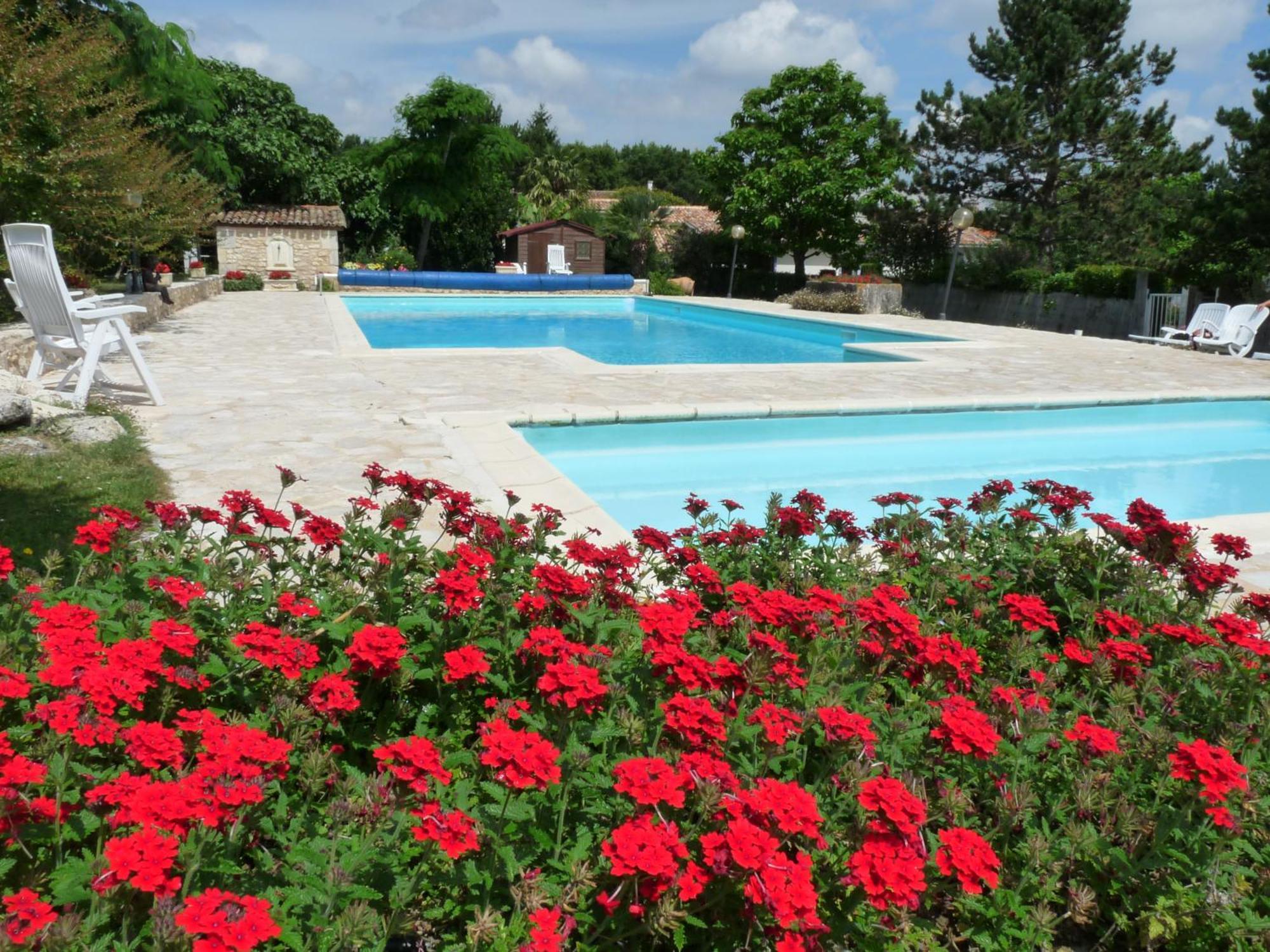 Gites Chez Belliveau Meursac Экстерьер фото